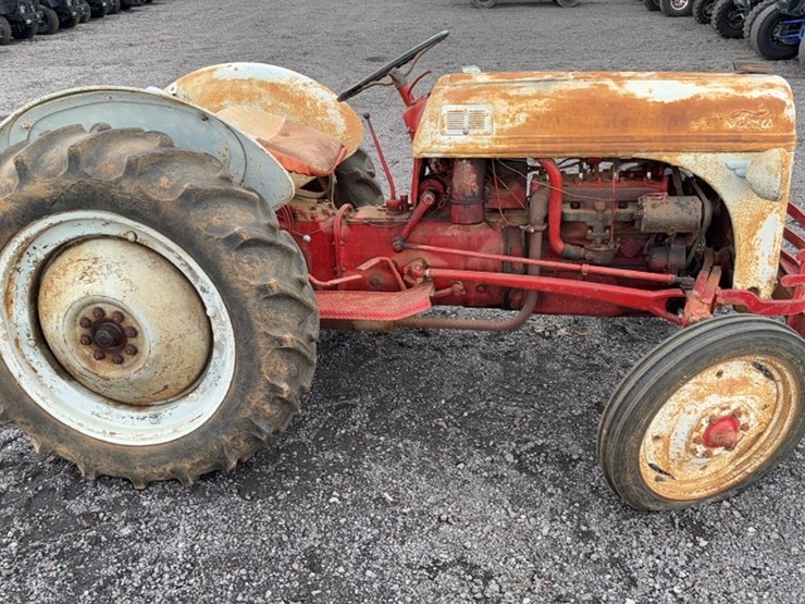 ford-tractor-image-5