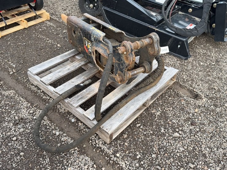 #2056-•-cat-excavator-hyd-breaker-image-4