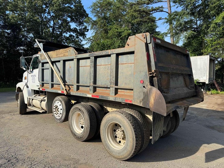 2005-sterling-l8500-image-3