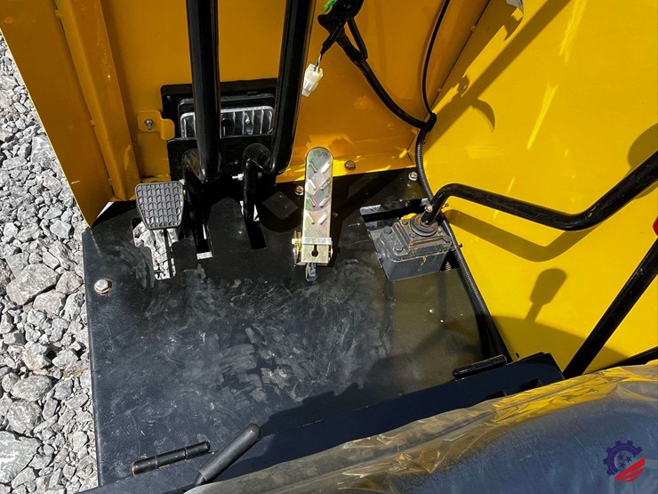 unused-2026-cd25-crawler-dumper-with-seat-crawler-carrier-image-28