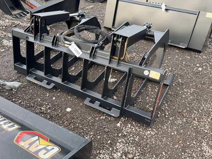 #2065-•-66"-skid-steer-2-cylinder-skeleton-grapple-image-2