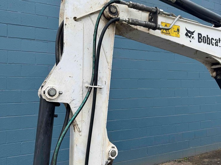 2020-bobcat-e35-image-38