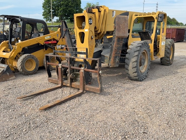2008-caterpillar-tl1055-image-1