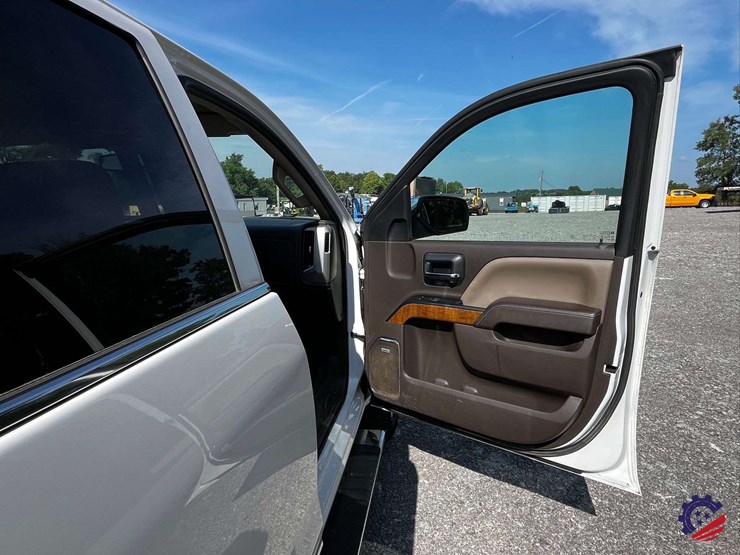 2018-gmc-sierra-z71-slt-truck-image-62