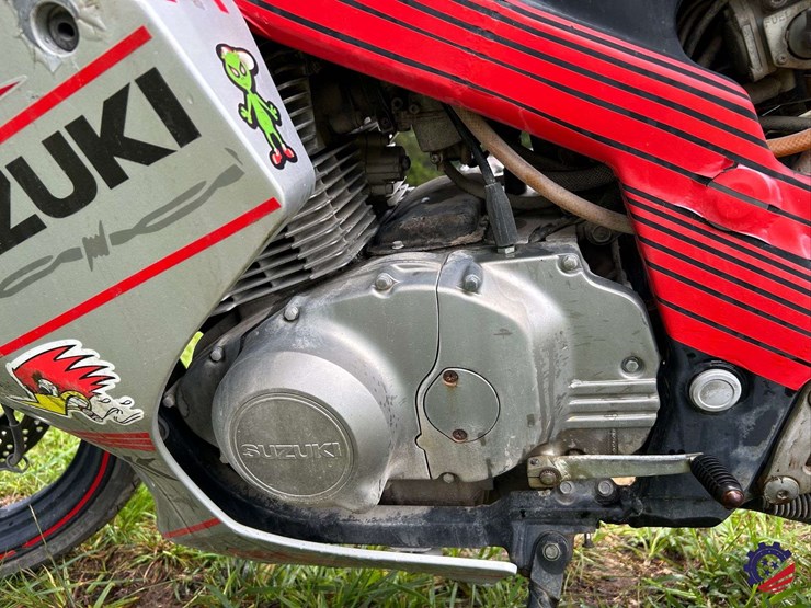 2005-suzuki-gs500-fh-motorcycle-image-7