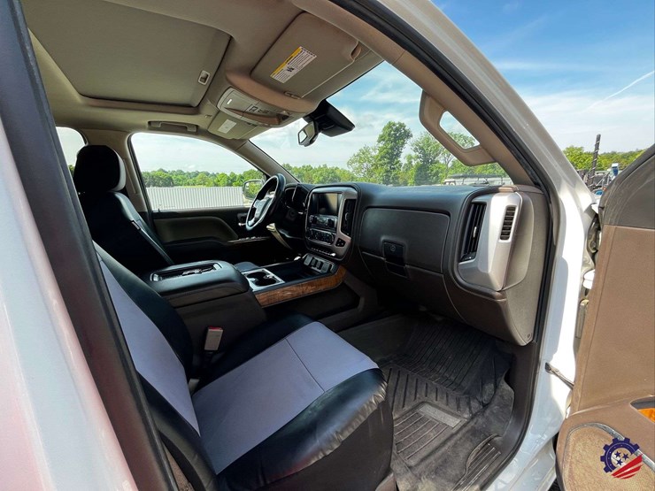 2018-gmc-sierra-z71-slt-truck-image-66