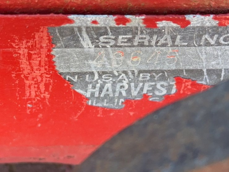 #3073-•-farmall-cub-tractor-image-8