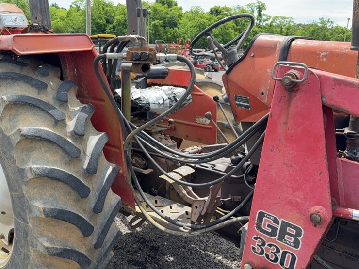 massey-ferguson-261-image-7