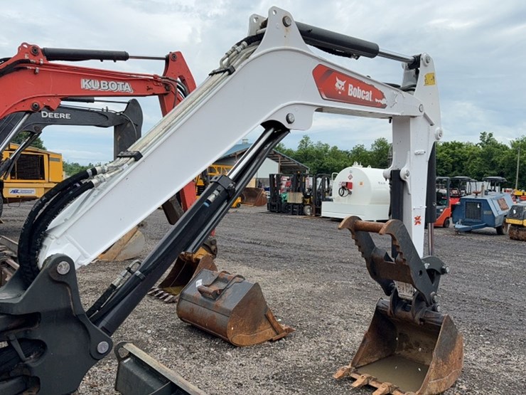 2022-bobcat-e42-image-4