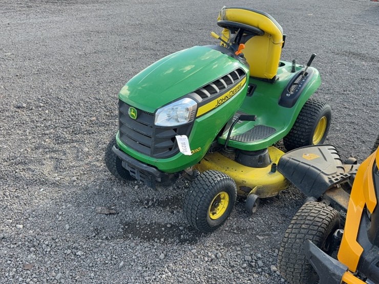 john-deere-d110-image-1