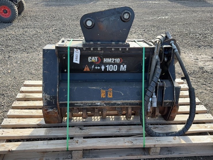 caterpillar-36-image-3