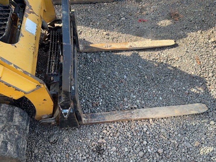 caterpillar-259d-image-3
