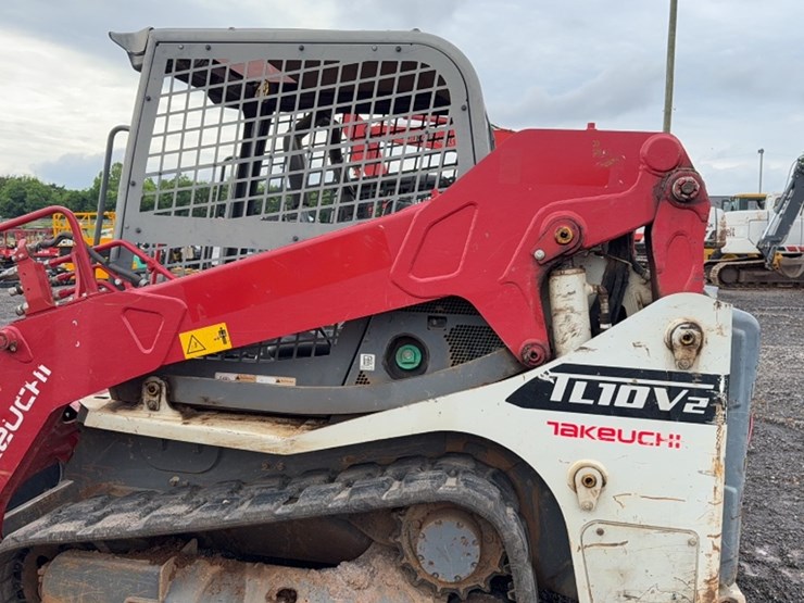 takeuchi-tl10v2-image-11