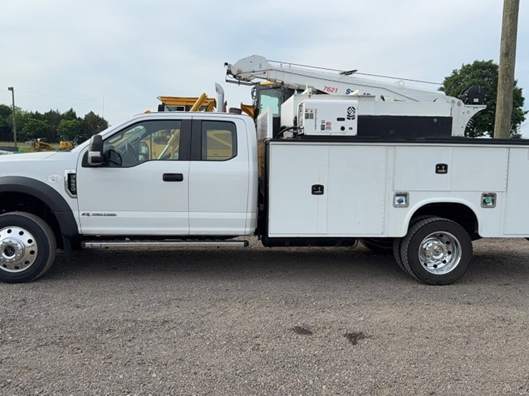 2019-ford-f550-image-15