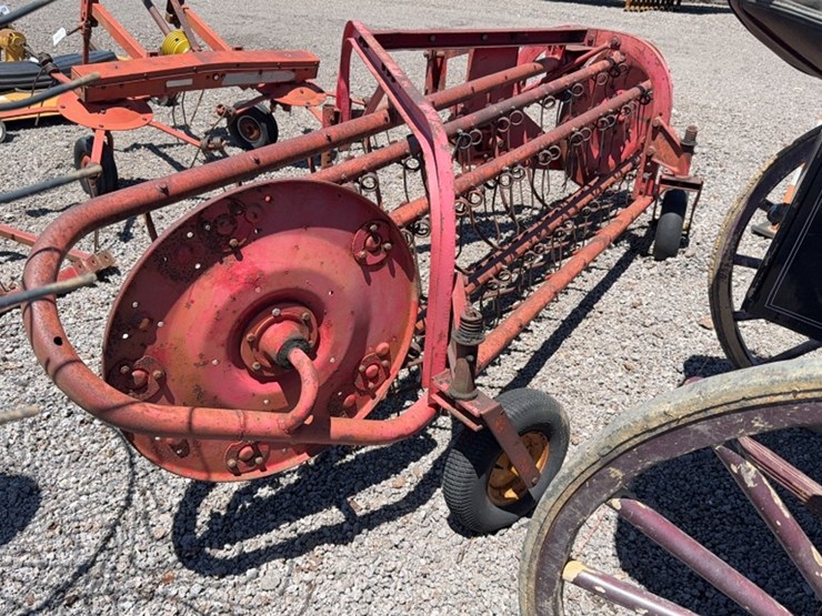 massey-ferguson-3-image-4