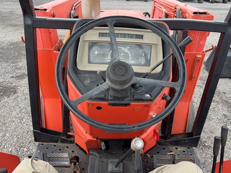 kubota-m4950-image-16