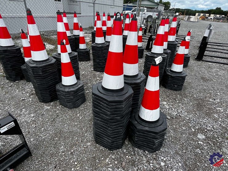 unused-2026-ce-irstc-safety-traffic-cones-image-7