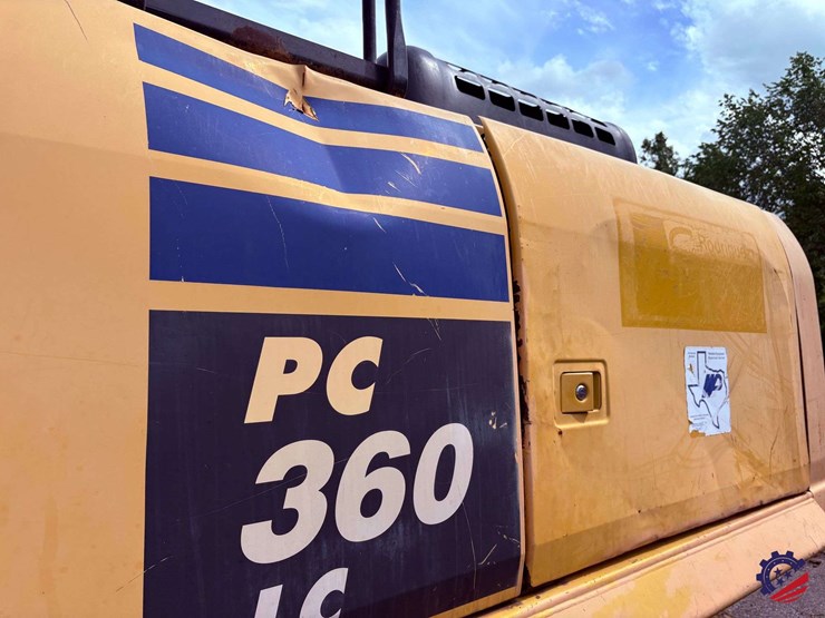 2014-komatsu-pc360-lc-10-image-26