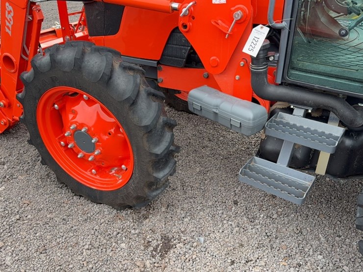 kubota-m7040-image-14