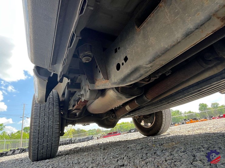 2016-ford-f150-xlt-image-40