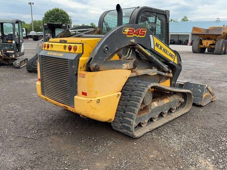 new-holland-c245-image-7