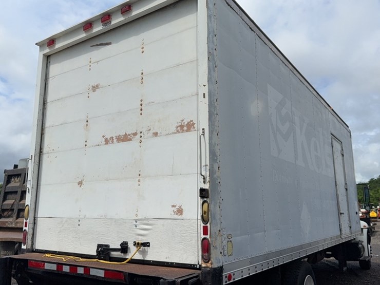 2005-international-durastar-4200-image-8