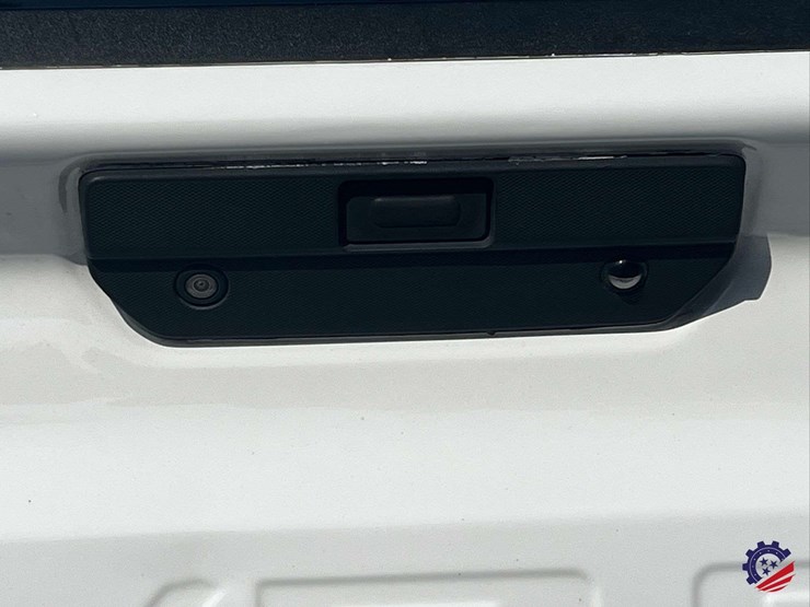 2019-chevrolet-silverado-truck-image-29