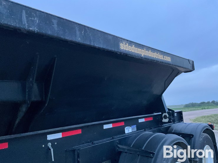 2016-side-dump-industries-side-dump-trailer-image-18
