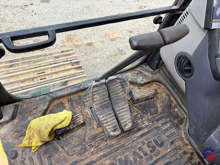 2014-komatsu-pc360-lc-10-image-104