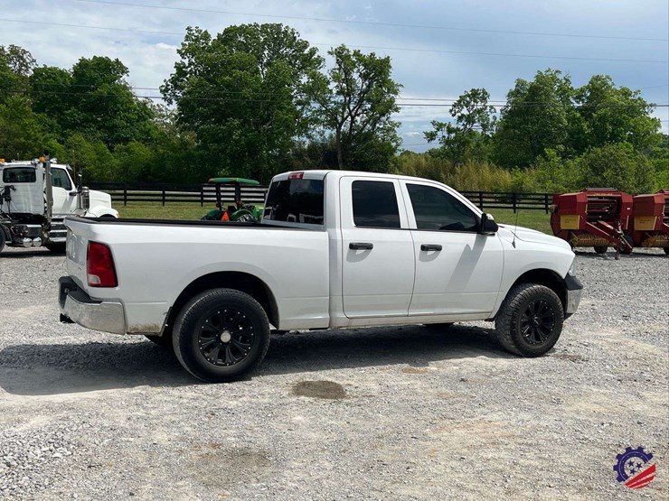 2014-dodge-1500-image-4