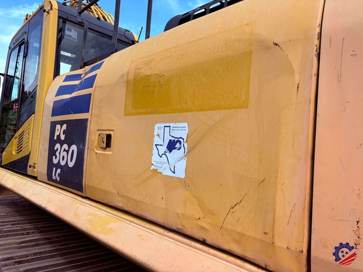 2014-komatsu-pc360-lc-10-image-25