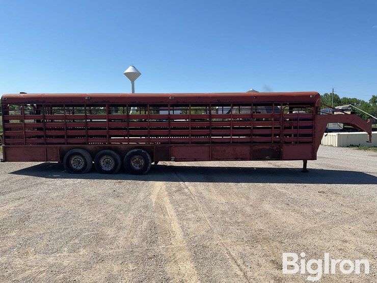 1997-coose-30'-tri/a-livestock-trailer-image-4