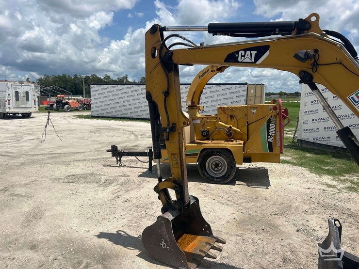 2026-sdlanch-me15-mini-excavator-image-27