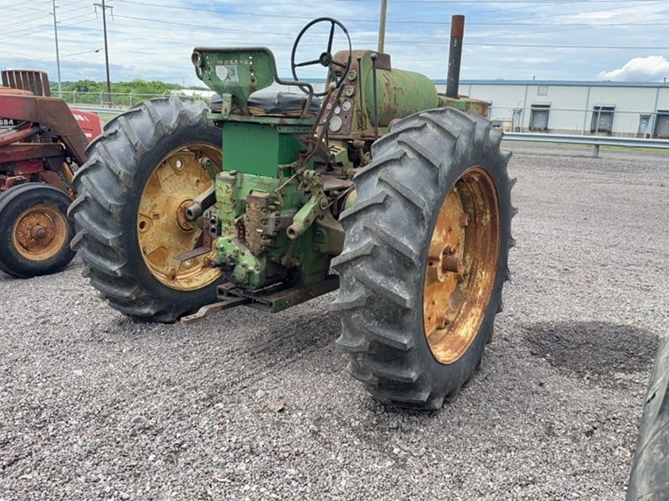 john-deere-720-image-7