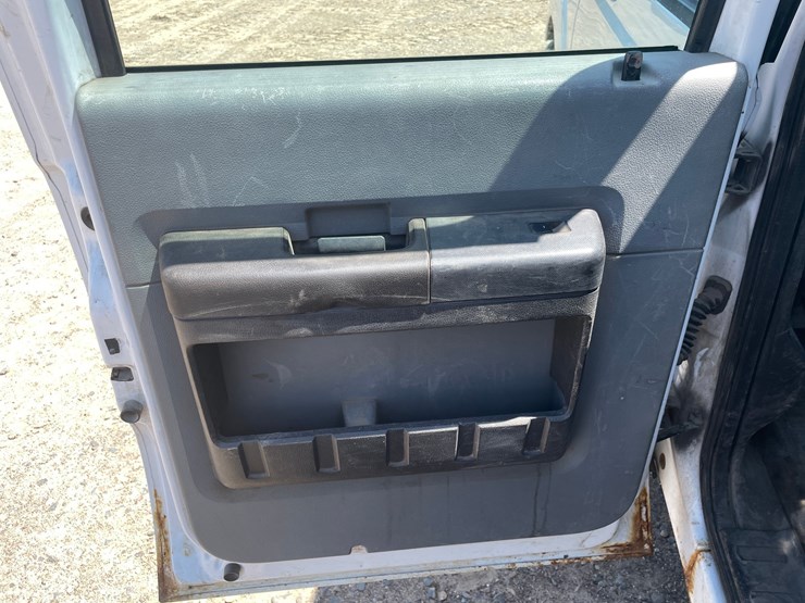 2013-ford-f250-image-34
