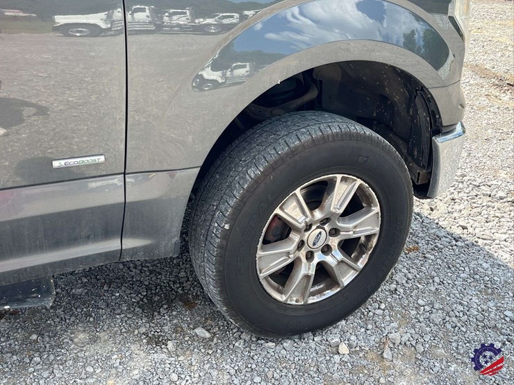 2016-ford-f150-xlt-image-10