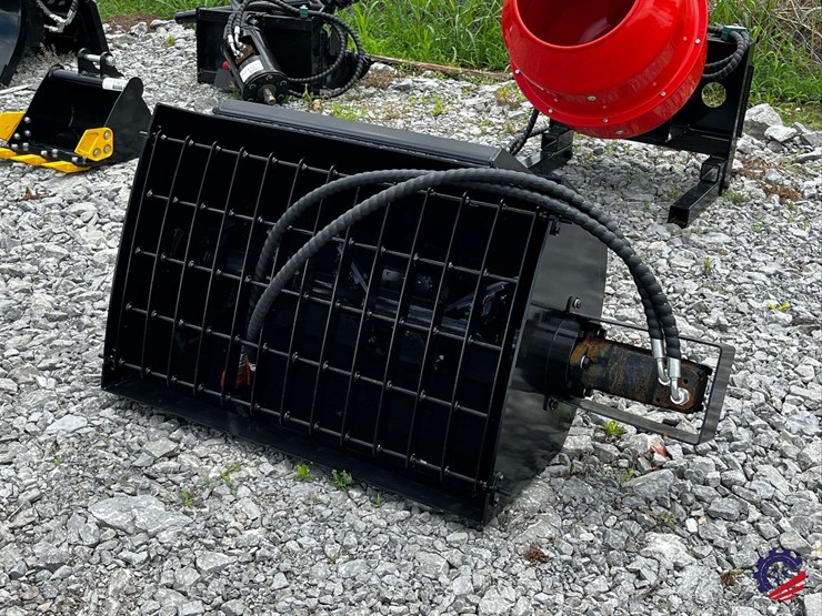 unused-2026-ce-mixing-bucket-attachment-image-3