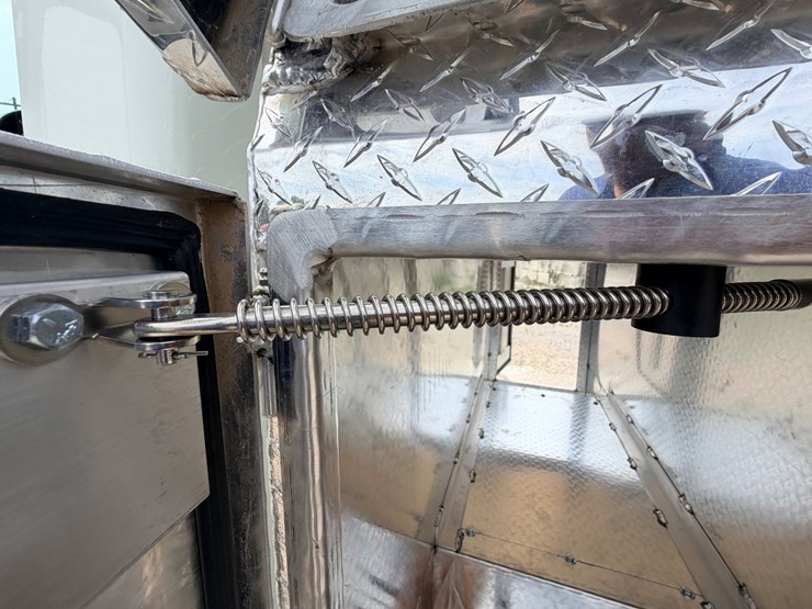 2005-international-durastar-4300-image-83