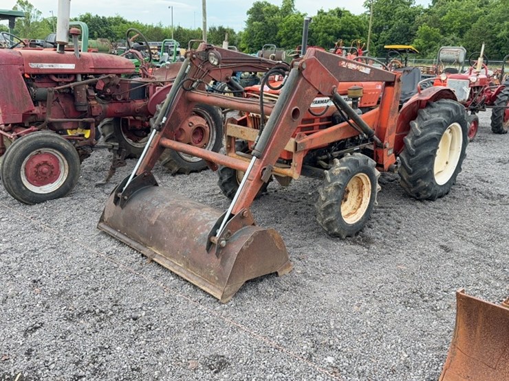 #3072-•-yanmar-276d-tractor-image-1
