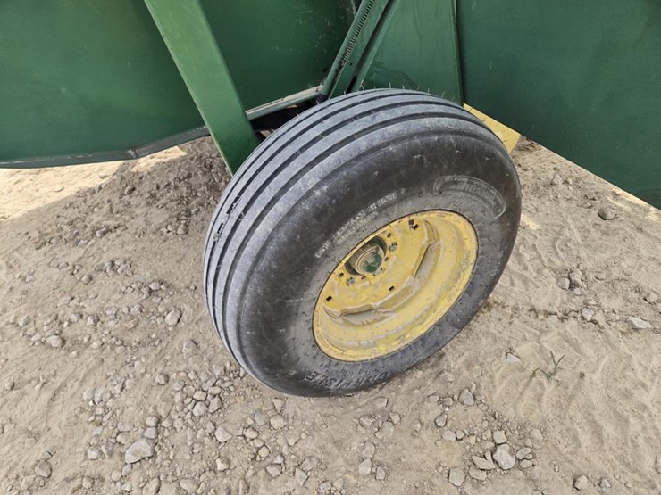 john-deere-535-image-9