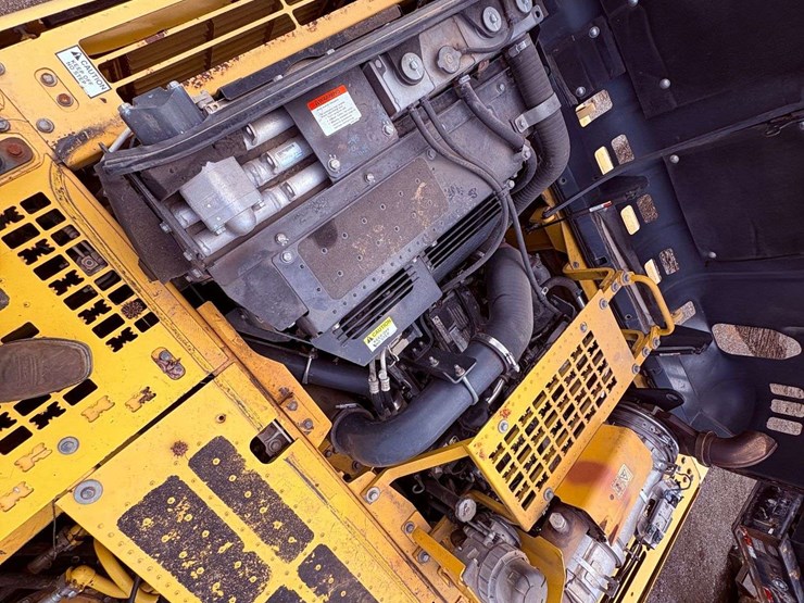2014-komatsu-pc360-lc-10-image-84