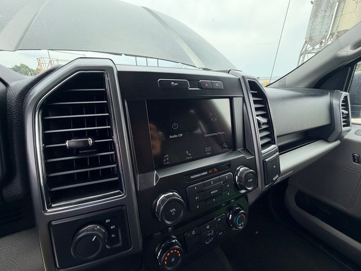 2019-ford-f150-image-52