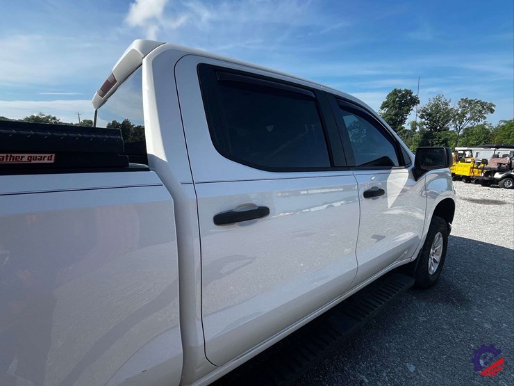 2019-chevrolet-silverado-truck-image-37