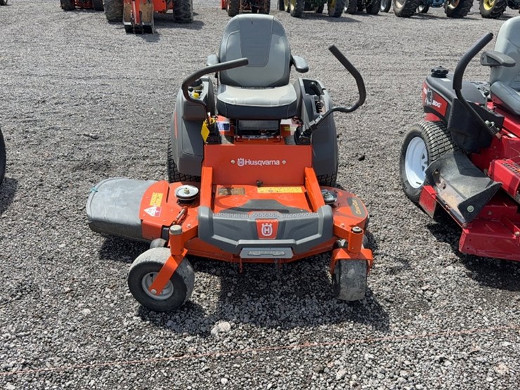 husqvarna-z248f-image-2
