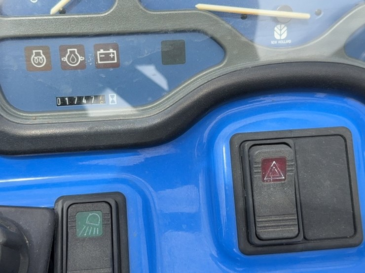 new-holland-tc40a-image-15