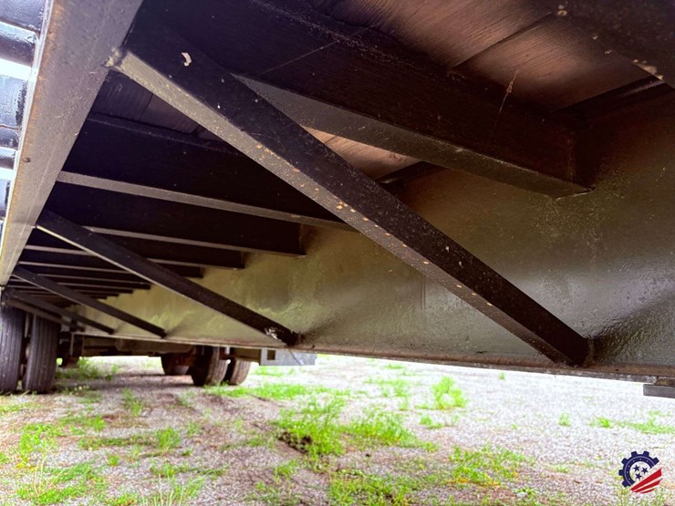 1995-cherokee-t/a-step-deck-equipment-trailer-image-18