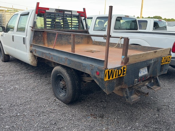 2001-ford-f350-image-9