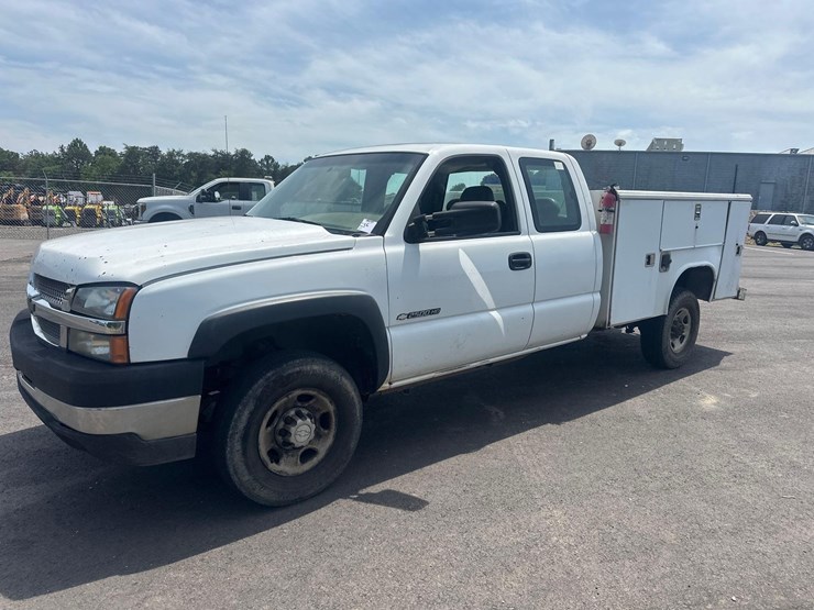 2006-chevrolet-2500-image-1
