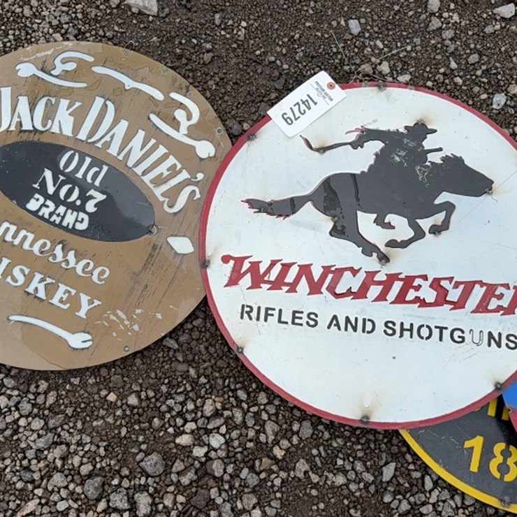 #6070 • QTY(2) METAL SIGNS
