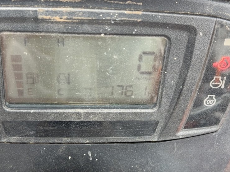 kubota-b2650-image-16